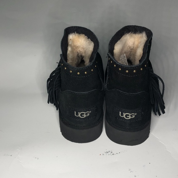 UGG GUC Girls "Cindy" Sz. USA 2 - Picture 5 of 9